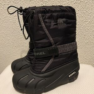 Sorel Kids Flurry Snow Boots size 2